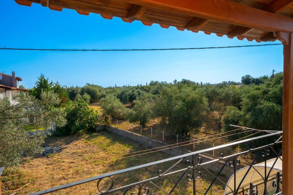 Afroditi Holiday Home- Green View Apartment スヴォロナータ エクステリア 写真